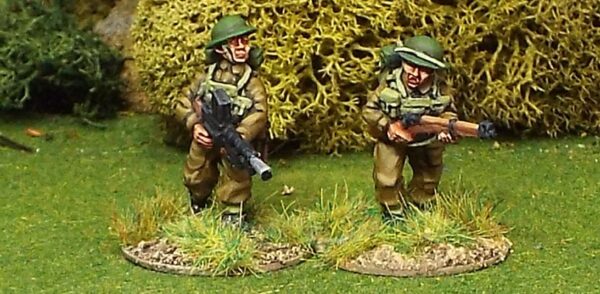 BEF Bren Gun Team Advancing.