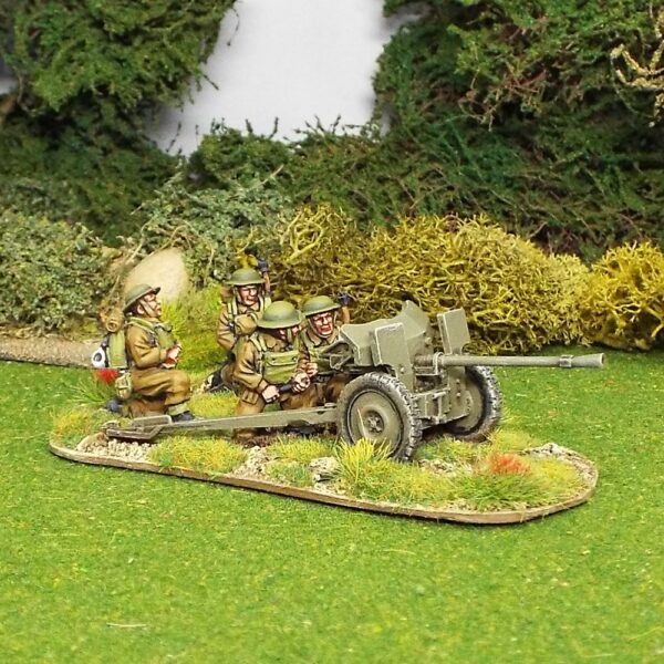 Hotchkiss 25mm Anti Tank Gun with 4 28mm Crew.