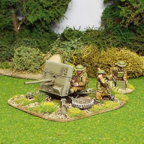 QF 2 pdr Anti Tank Gun Deployed with 4 crew.