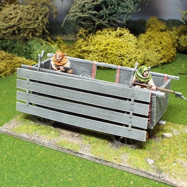 Large War Wagon with Planked Defence Hoarding