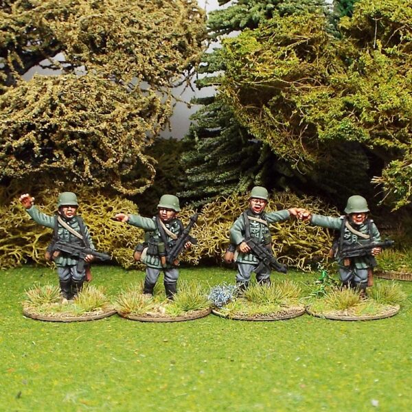 Early War German Nco's.