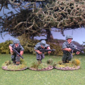 Mid-Late War Germans with Sub Machine Gun.