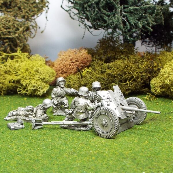 German 1/48 scale Pak36 37mm Anti Tank Gun (4 crew)