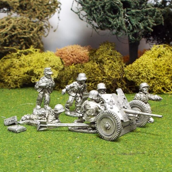 German 1/48 scale Pak36 37mm Anti Tank Gun (6 crew)