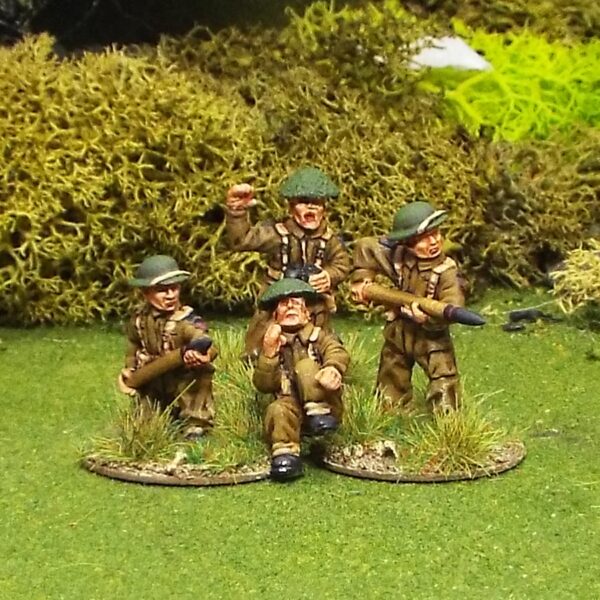 British 17ld Anti Tank Gun Crew 4 Figures