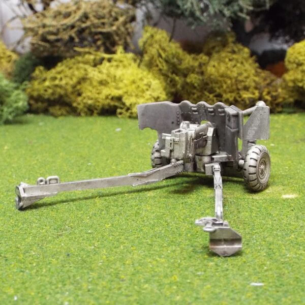 British 1/48 6pdr Anti Tank Gun.