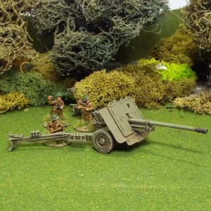 British 1/48 17pdr Anti Tank Gun. With 4 28mm crew.