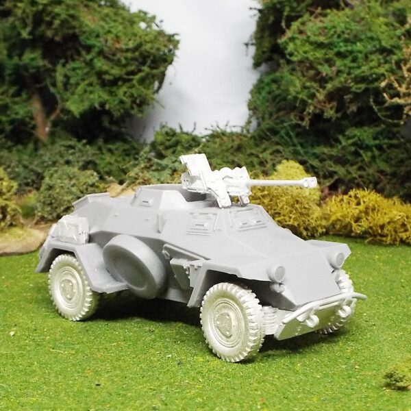 SDKFZ 221 Armoured Car with 2.8cm AT Gun