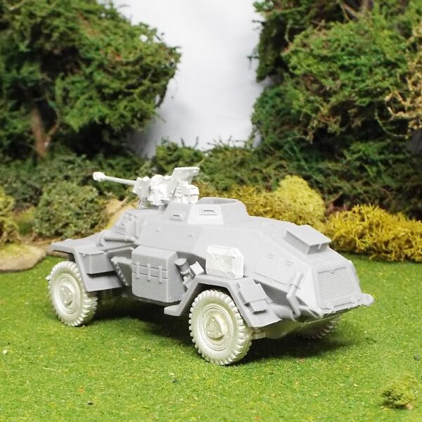 SDKFZ 221 Armoured Car with 2.8cm AT Gun