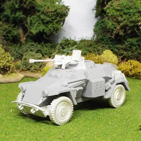 SDKFZ 221 Armoured Car with 2.8cm AT Gun