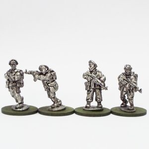 Soviet Airborne with rifles 01.